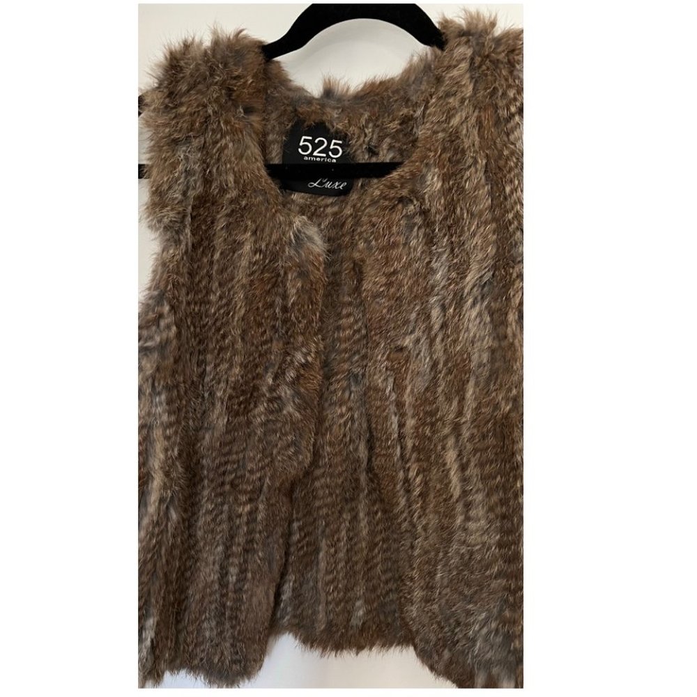 Real Rabbit Fur Vest - Picture 2 of 5